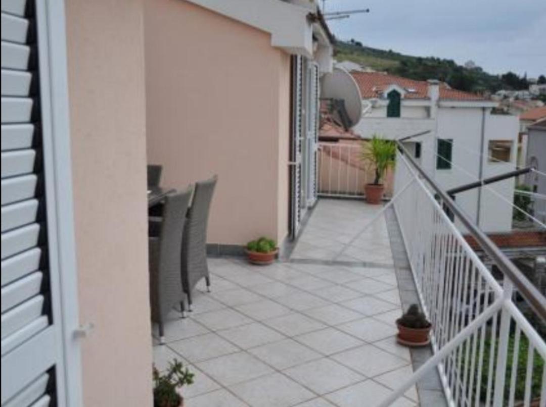 Apartman Andela Podgora Extérieur photo
